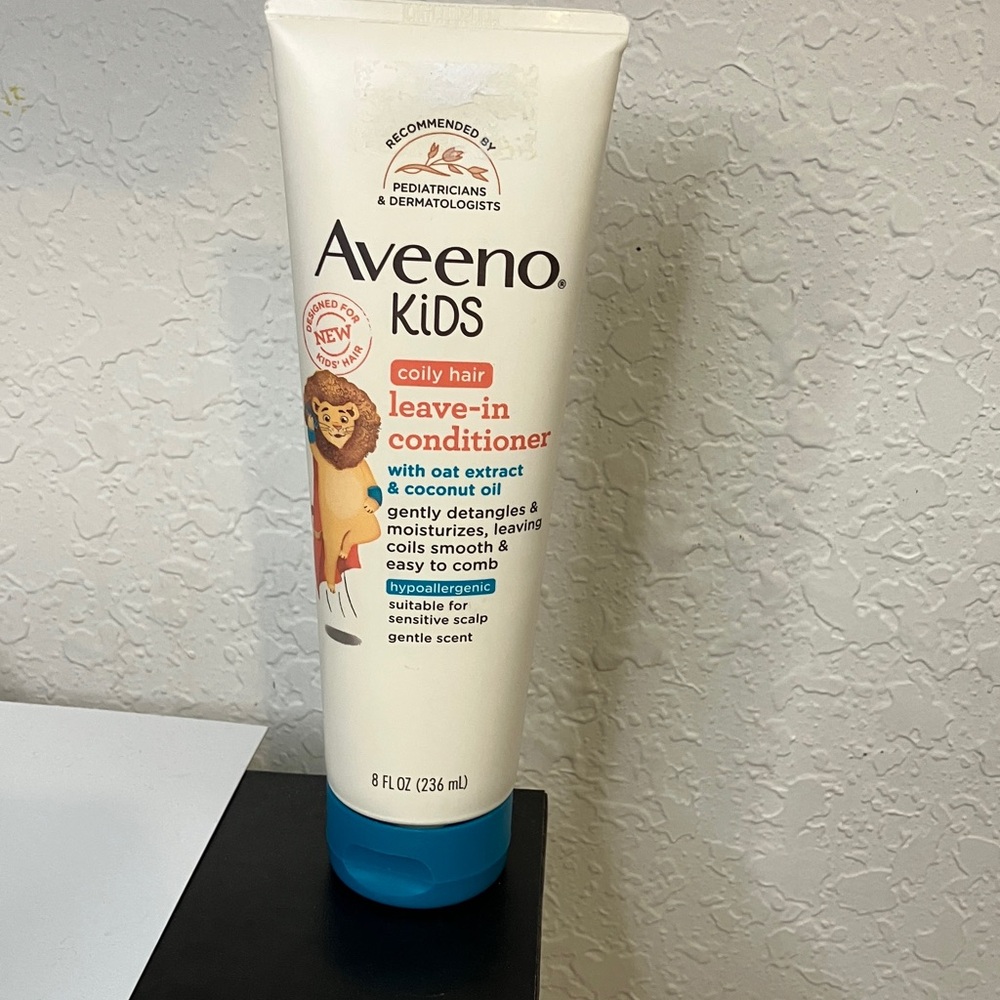Aveeno Kids Leave-In Conditioner - coily hair